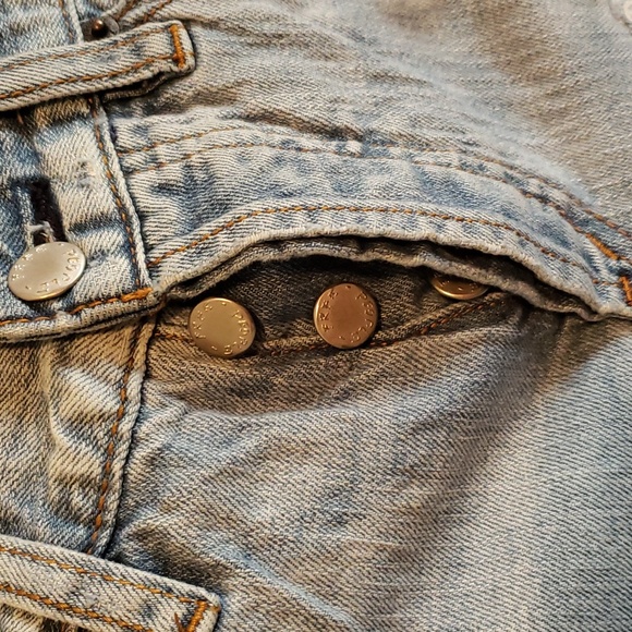 GUC Free People Distressed Jeans, Size 26 - Picture 8 of 9